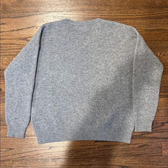 Almada Label V-Neck Grey 100% Cashmere Sweater size small - Picture 6 of 6